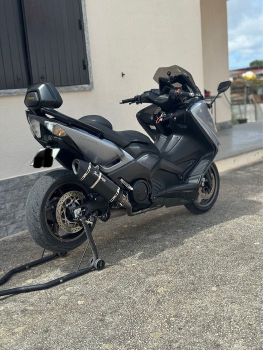 Yamaha T max 530