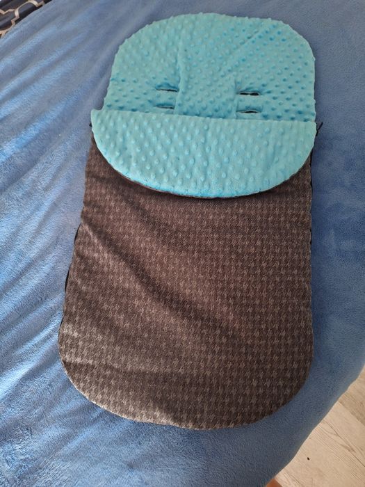 Śpiworek  minki do wózka otulacz