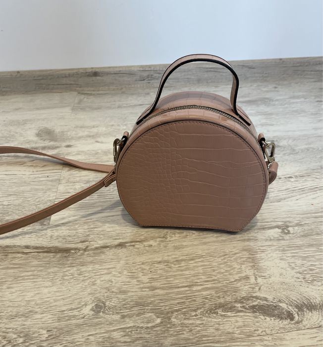 Mała torebka kółko pudrowy róż Sinsay