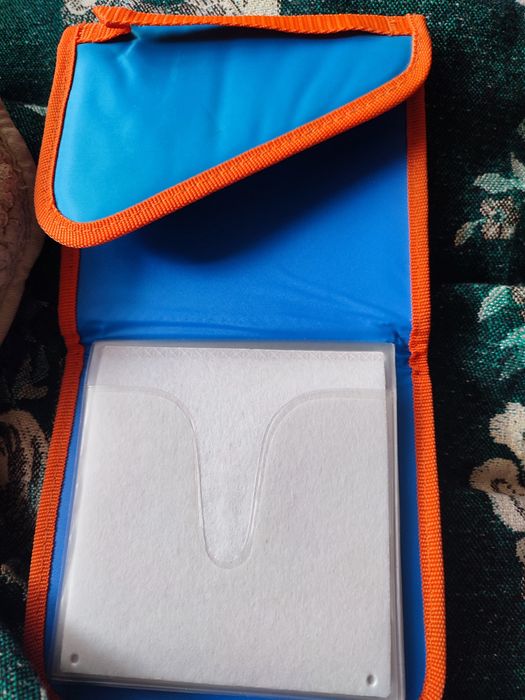 Сумка - бокс для дисков