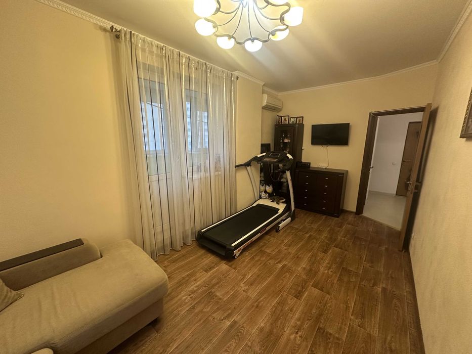 2х кім.квар. Вернісаж. Євроремонт.4 й поверх. АГВ .Держпрограми!!!