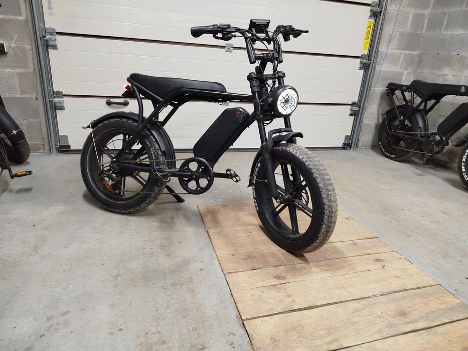 Електровелосипед Фетбайк