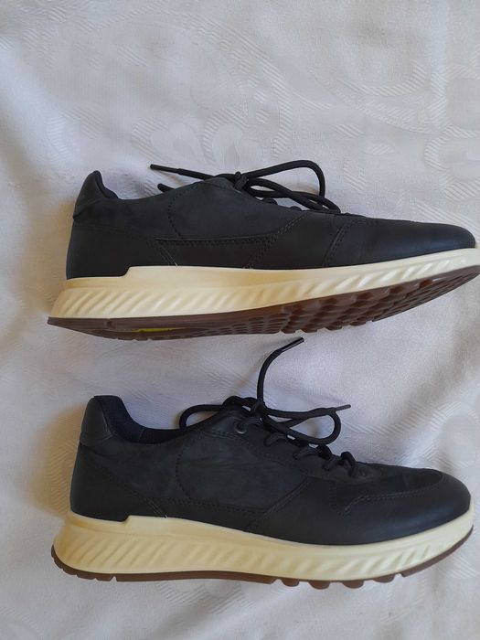 buty sportowe damskie ECCO ST-1 SUPER SKÓRA