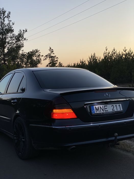 Мерседес 211 продам