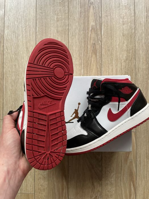 Nike Air Jordan 1 Mid