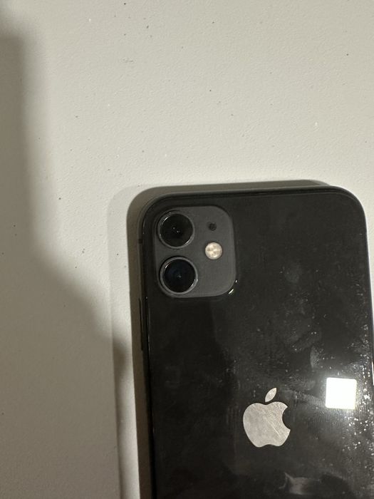iPhone 11 64GB - Excelente Estado - Desbloqueado - Bateria 74%