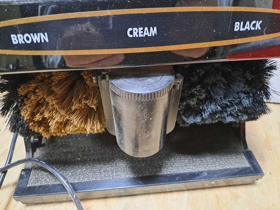 Maszyna do czyszczenia butów/szczotka/pucybut 230V