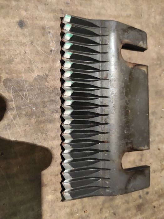 Новий ніж для корморізки