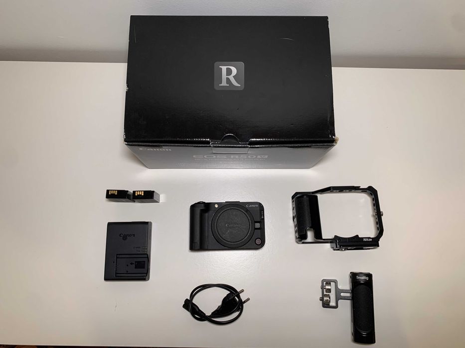 Canon R50 V Excelente estado