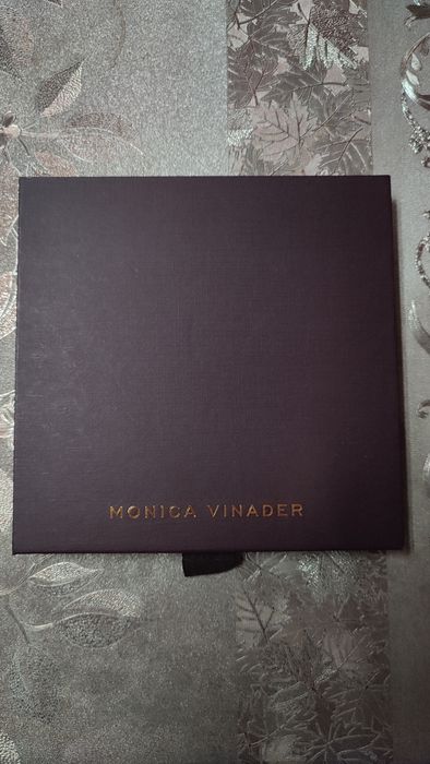 Monica Vinader pudełko po biżuterii