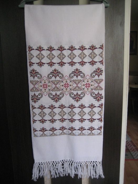 Вишиті рушники хрестиком