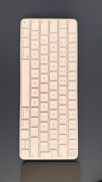 Teclado Magic Keyboard Apple