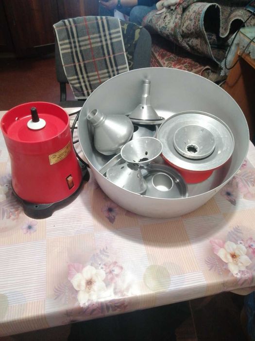 Сепаратор молочний