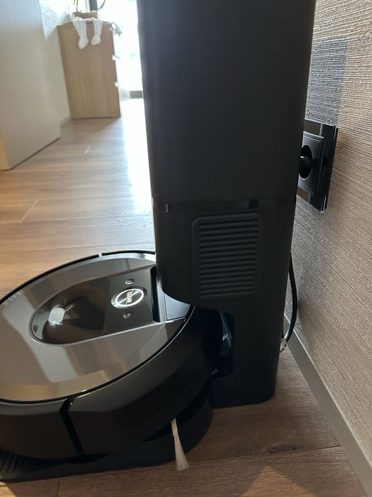 Irobot Roomba i7+