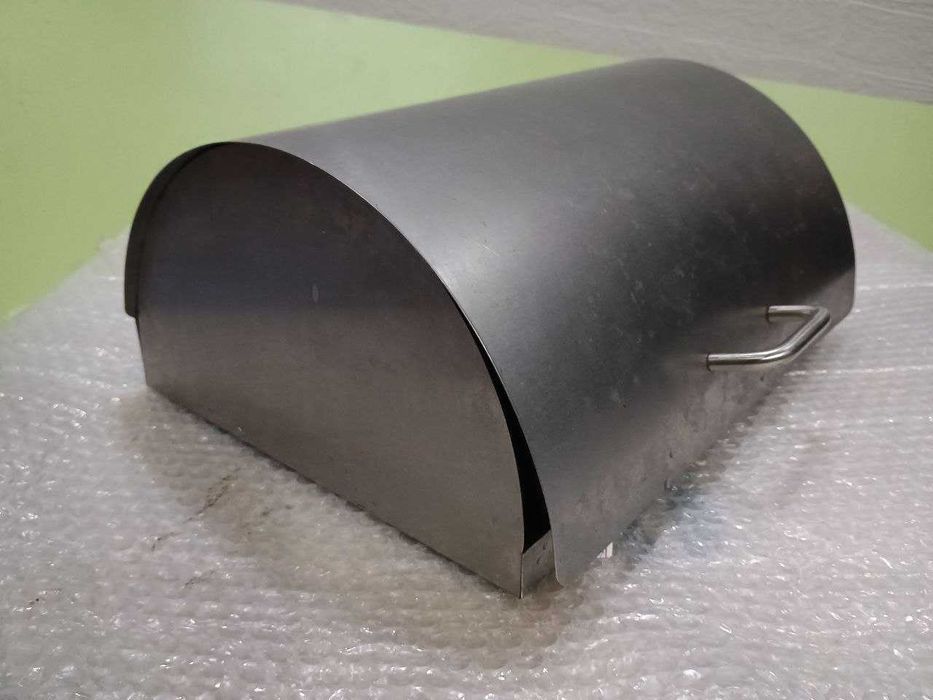 Хлебница  из нержавеющей стали.