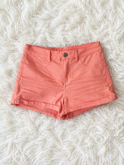 Łososiowe krótkie spodenki H&M XS