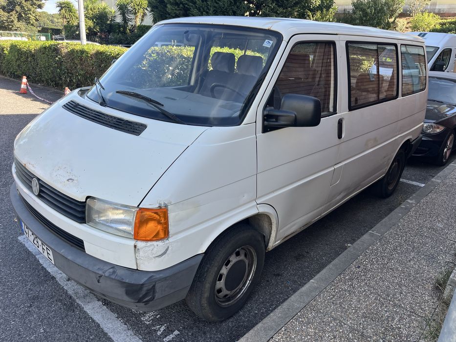 Vendo vw transporter 2.4 7 lugares