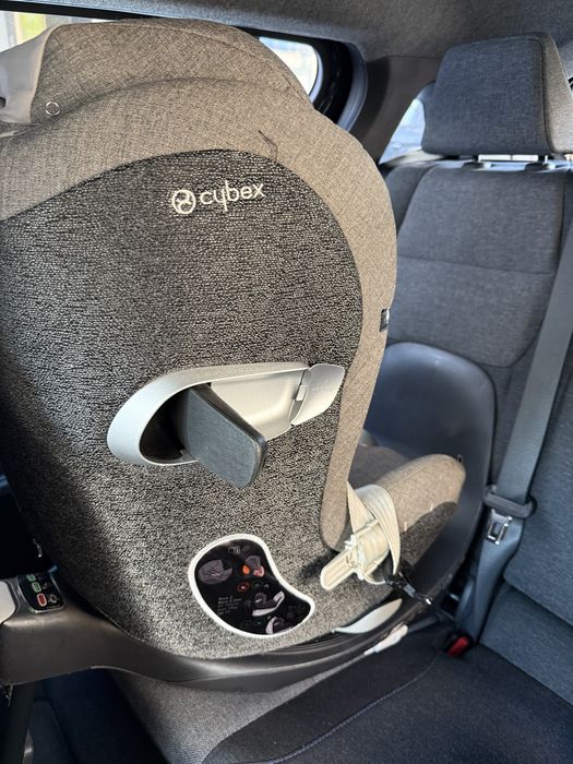 Cadeira Cybex Sirona Z,com sensor safekit e  base 360 z2