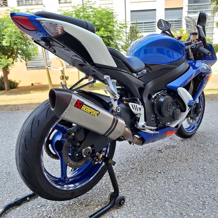 Suzuki GSX-R 600 k8