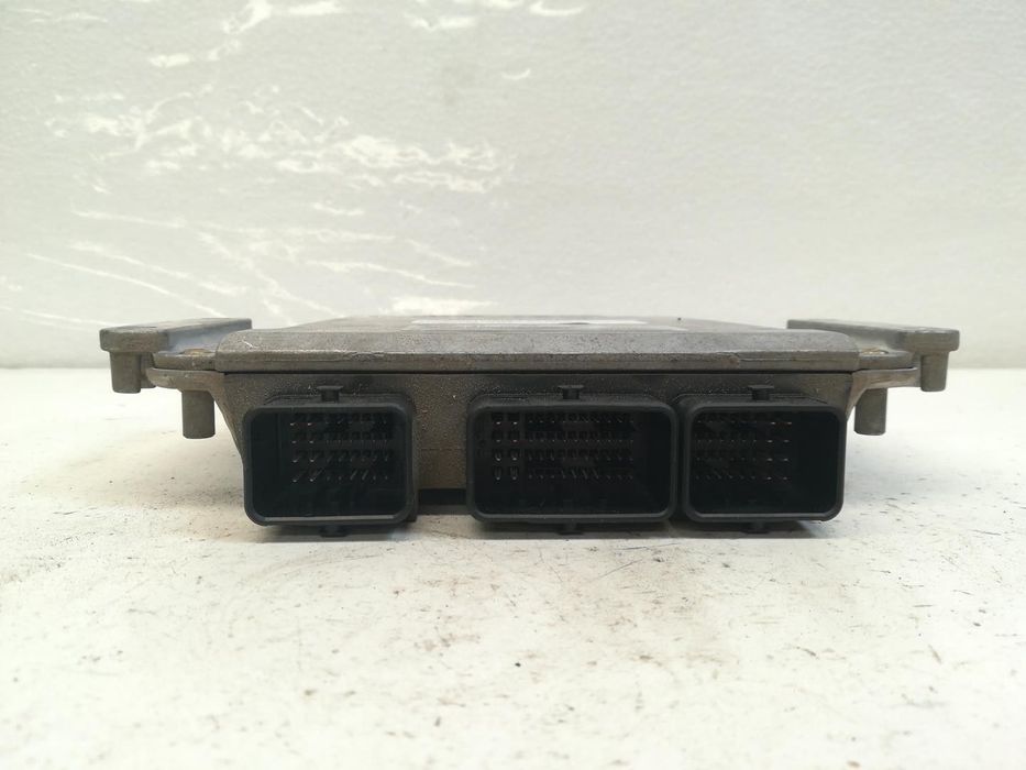 CENTRALINA MOTOR UCE PEUGEOT 307 2003 -0281011081