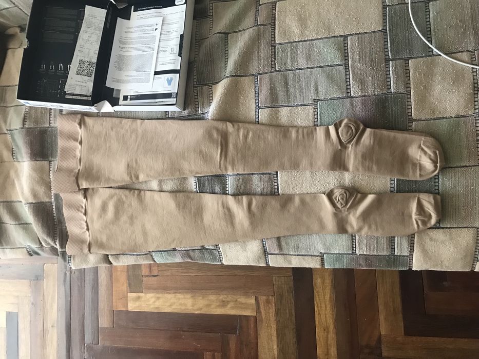 Компресійні медичні панчохи aurafix