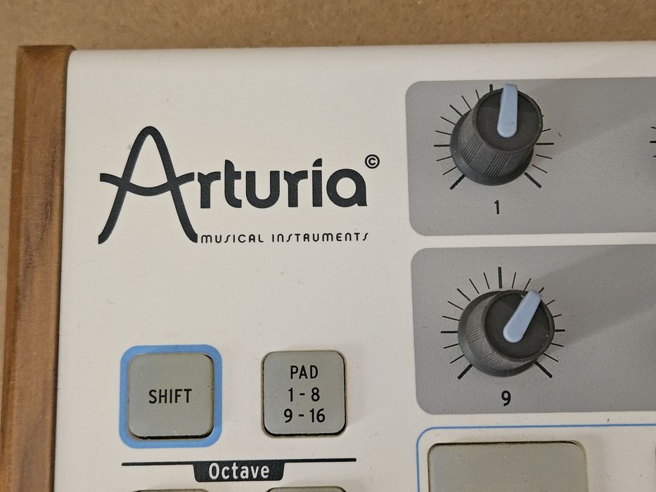 Arturia Mini Lab klawiatura sterująca