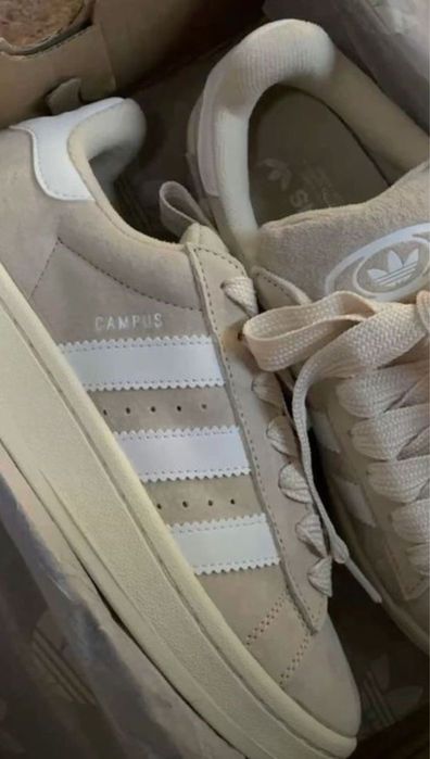 Sapatilhas campus