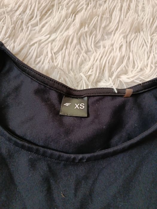 Bluzka damska 4F – XS – czarna – elastyczna