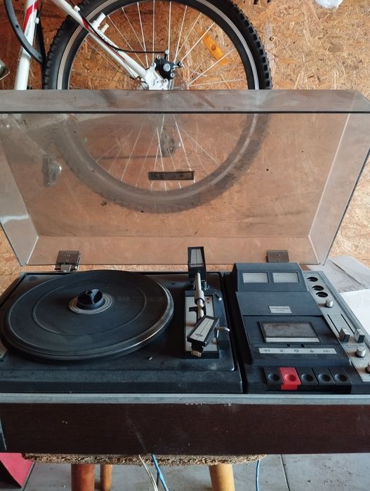 Радиола Мелодия-105 стерил