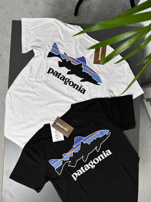 BIG Logo • Новая Футболка PATAGONIA • Чорна / Біла • Патагония Shark • XS-XXL