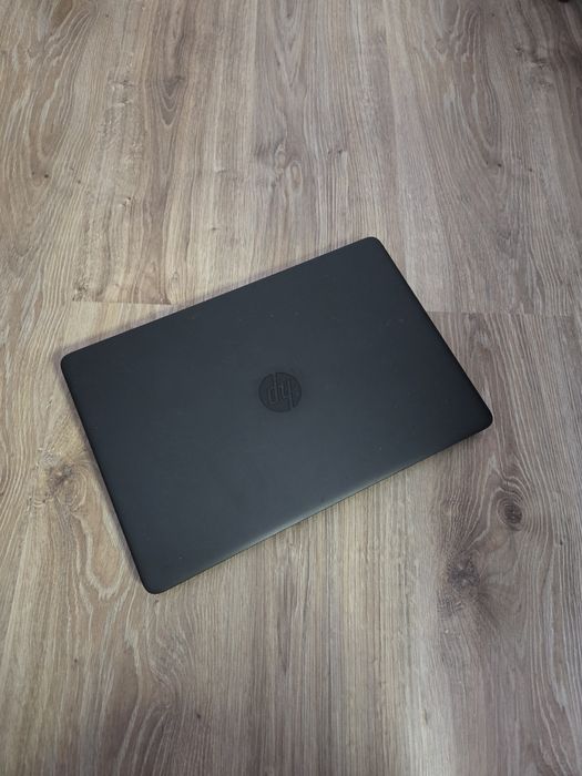 Laptop HP. 15.6. Win 10. Intel i5. SSD . Nowa bateria