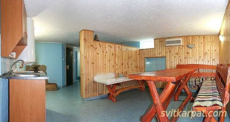 Продається житло + бізнес