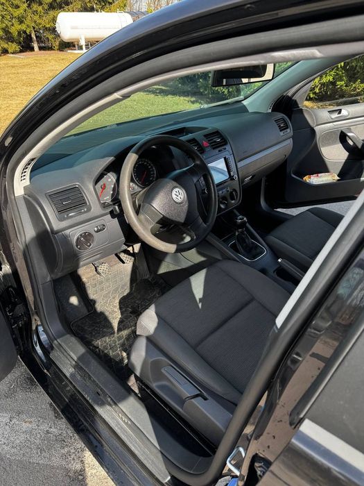 Продам Volkswagen golf 5