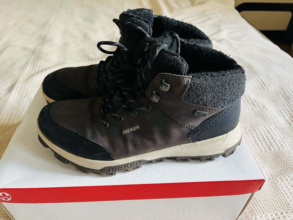 Rieker. Зимові черевики rieker 42p, в ідеальному стані.