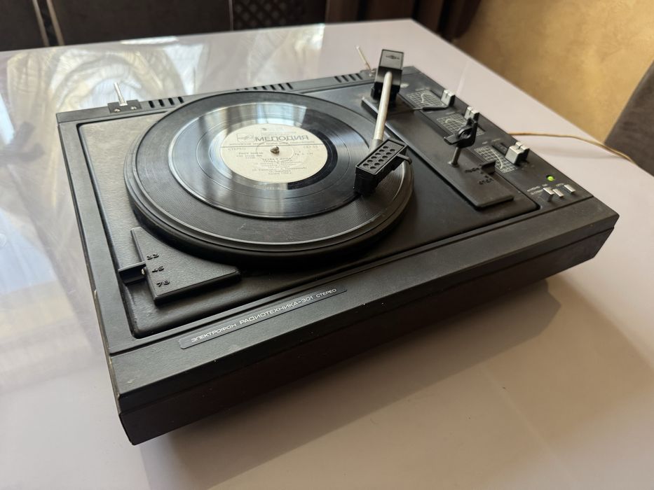 Вініловий програвач Радиотехника 301