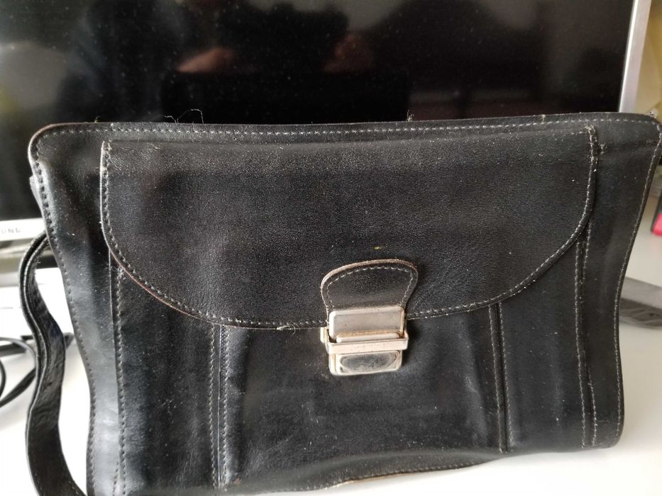 Bolsa em Calfe Preta