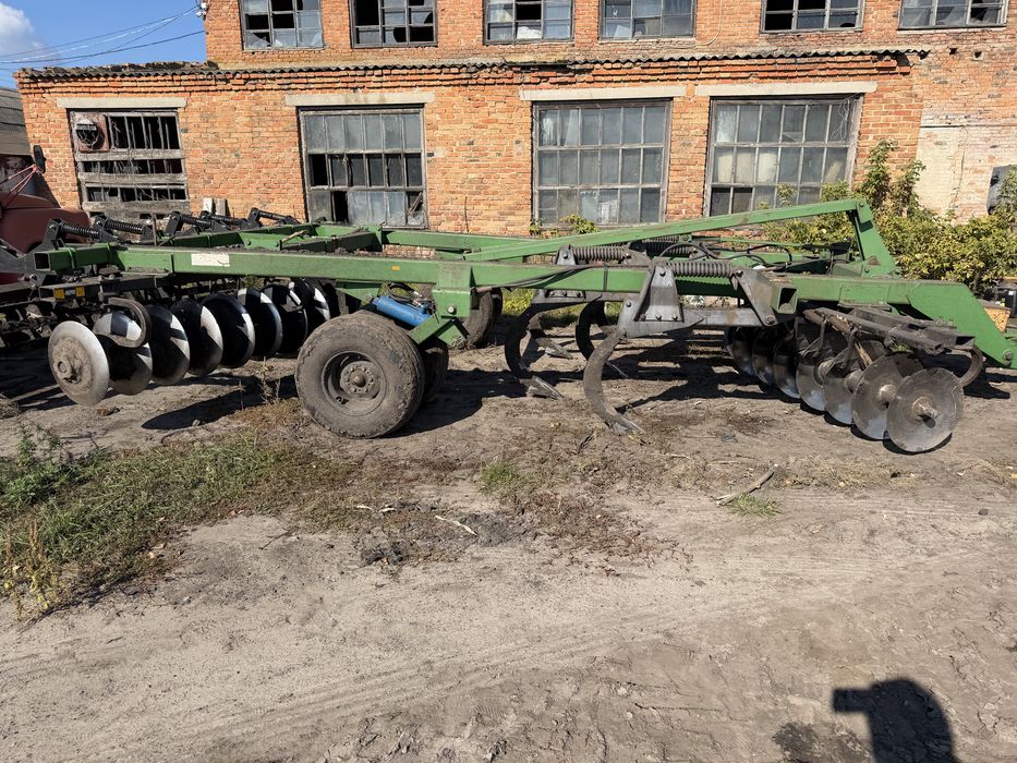 Глибокорозпушувач John Deere 510
