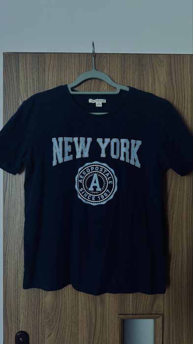 T-shirt damski z nadrukiem