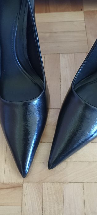 Czarne szpilki Zara 41