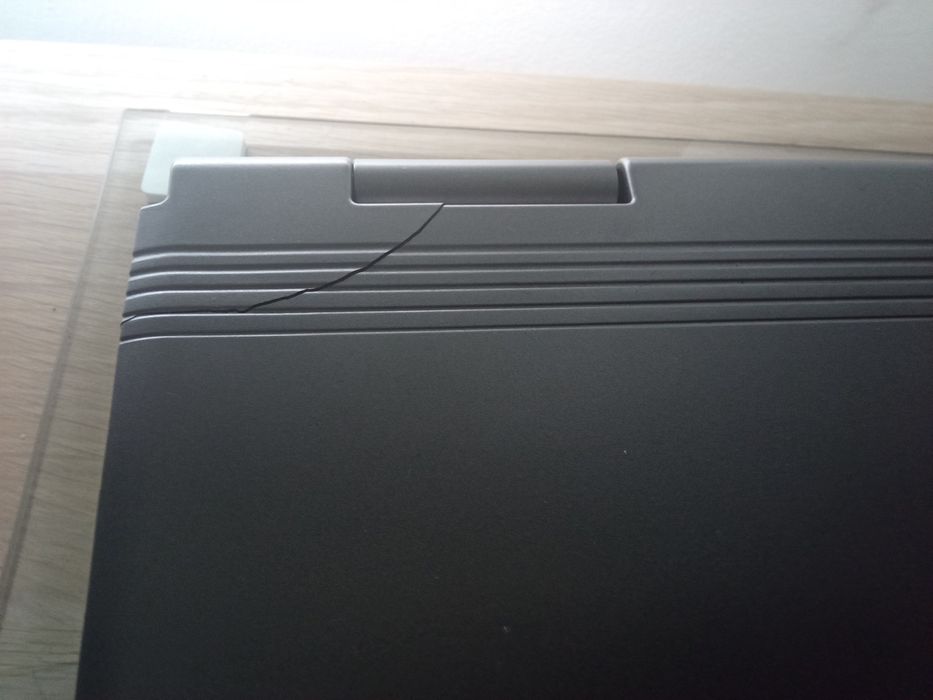 Vendo protatil da marca supertech "ler bem a descrição"