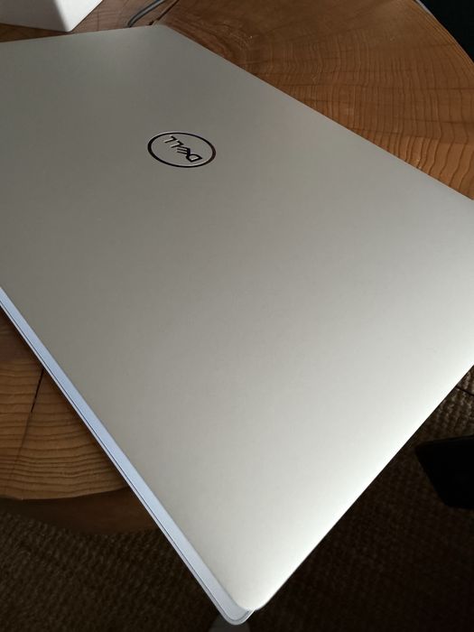 Laptop Dell XPS 13 9350 | Intel Core Ultra 7 258V | 32 GB RAM | jak nowy