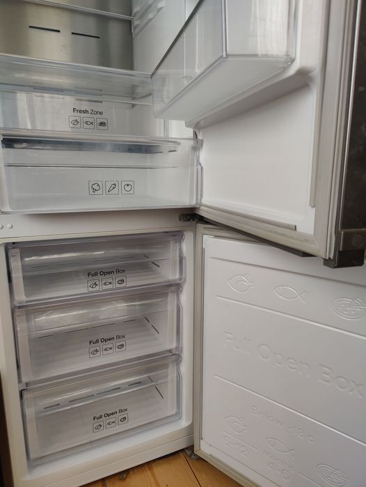 Холодильник Samsung No Frost