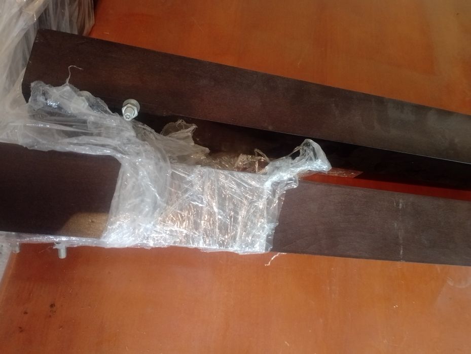 Stół pokojowy wenge