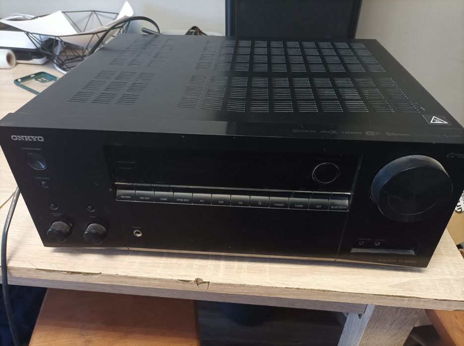 Amplituner Onkyo TX-NR555 + glosniki