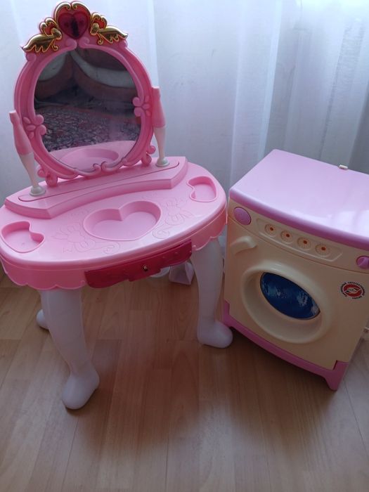 Детская игрушечная мебель