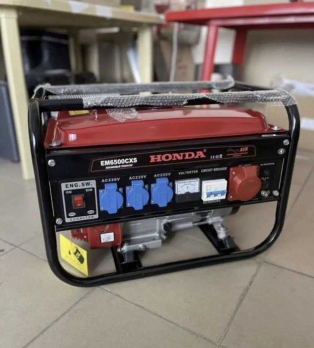 Генератор бензиновый HONDA 2.4 кВт 3-фазный +AVR