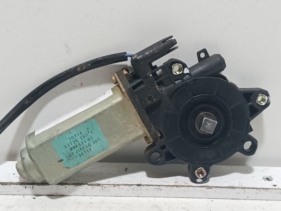 Motor vidro trás direito NISSAN Navara Pick Up (D22)