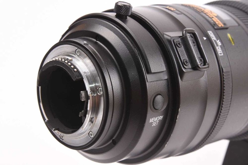 Nikon AF-S Nikkor 400mm f/2.8G ED VR