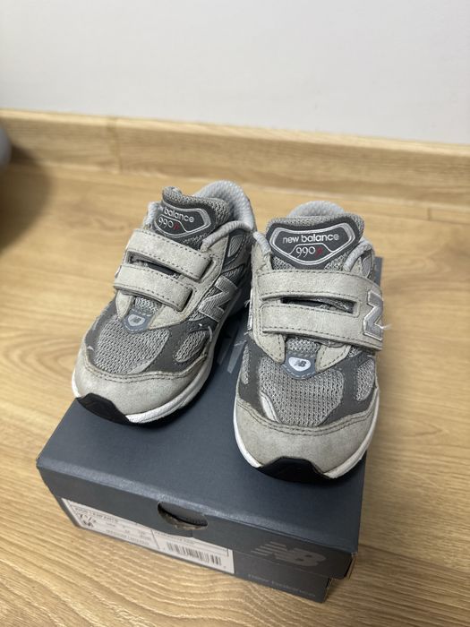 Кросівки  24 розмір New Balance 990