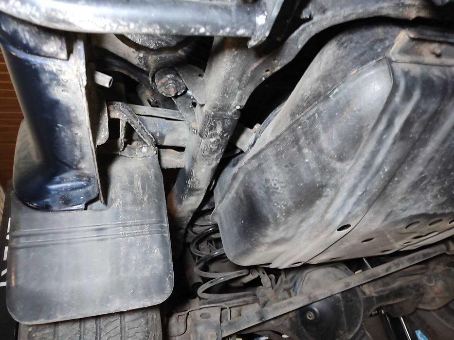 Mitsubishi Pajero 1997 VIN JMB0NV460VJ005176 фото оголошення 23 з 24